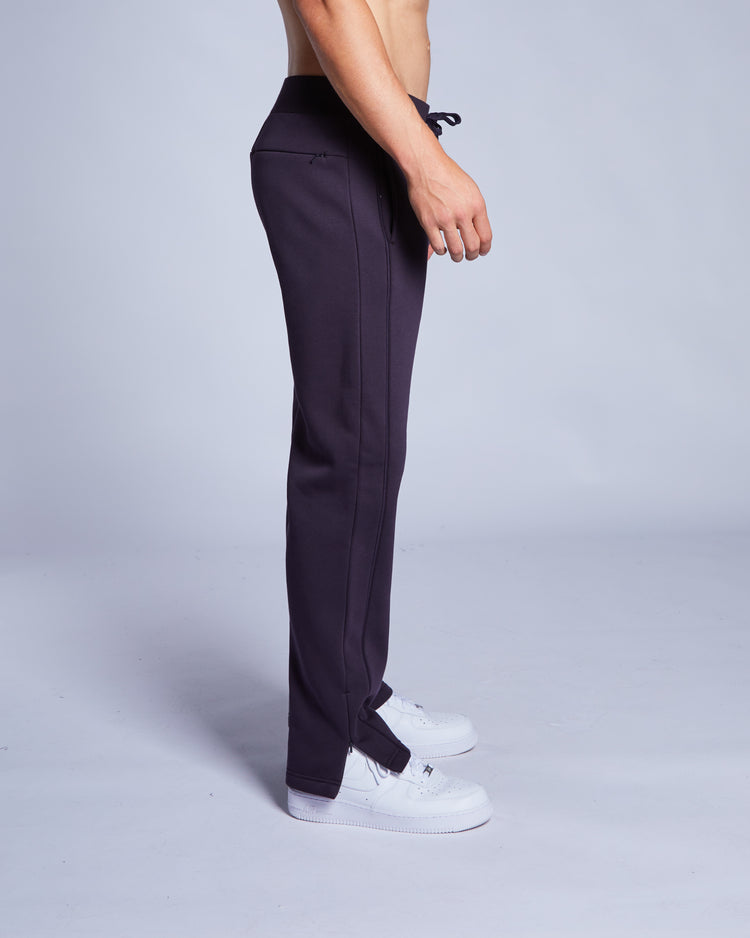 Alan Jogger Deep Well