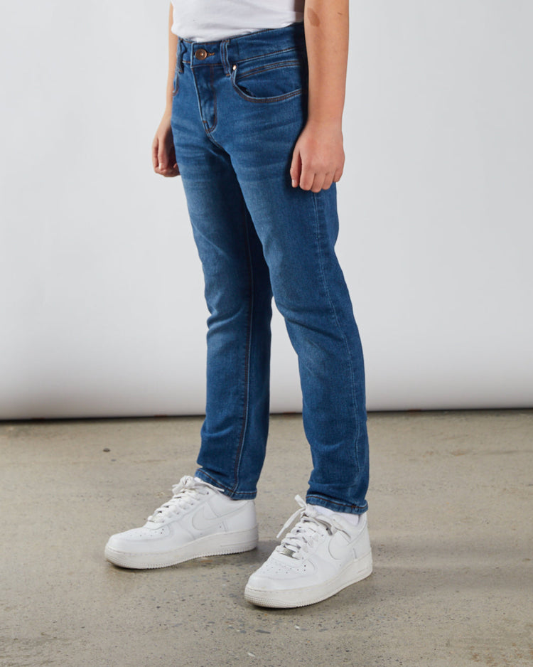 Alex Jean Light Wash