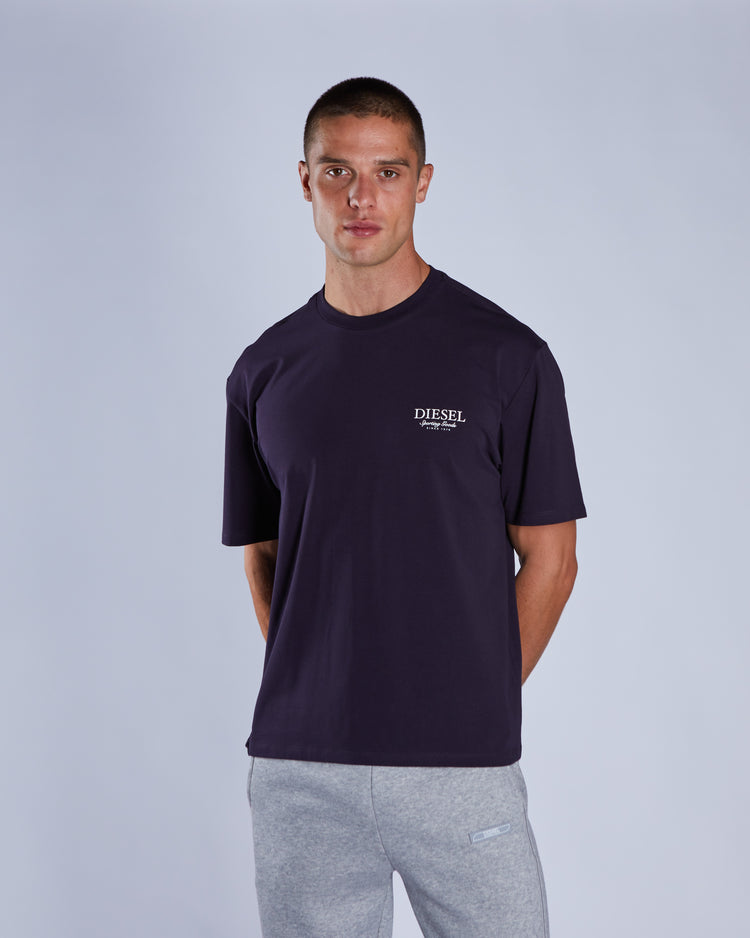 Armando Tee Deep Well