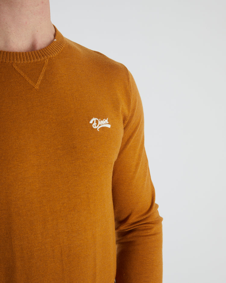 Dylan Round Neck Cathay Spice