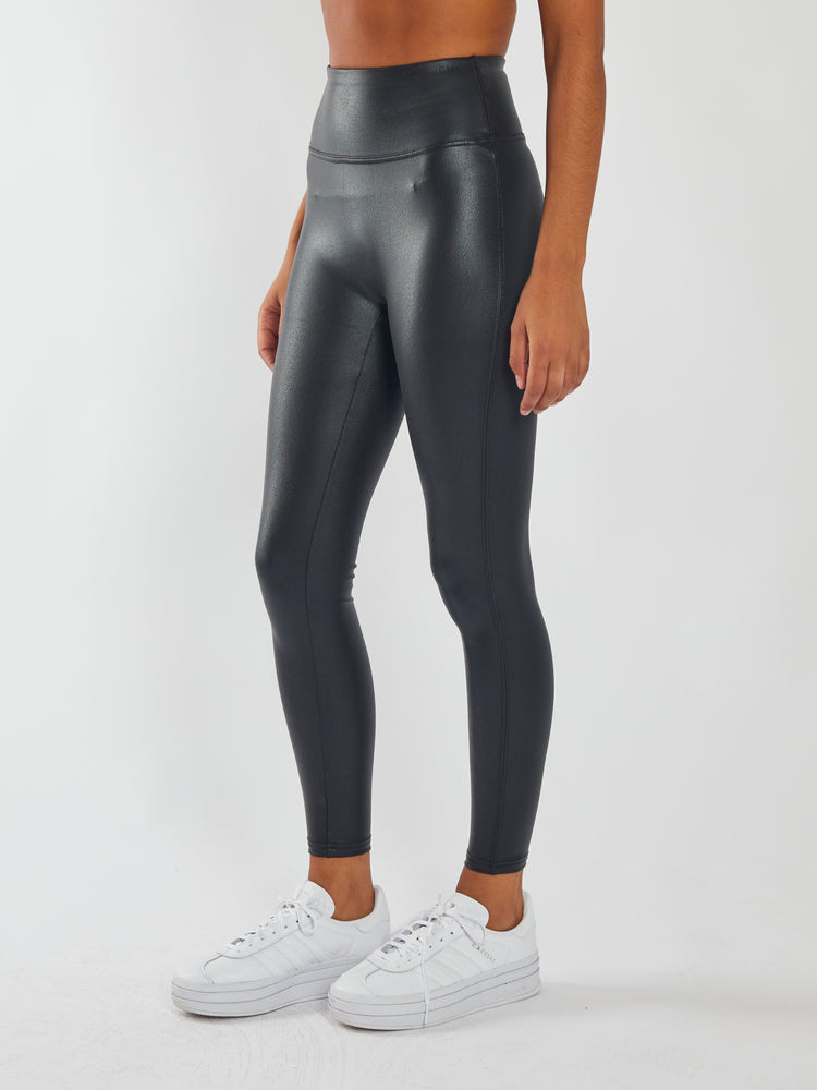 Brook Leather Look Black