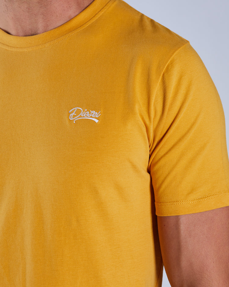 Basic Caden O Neck Tee Golden Laurel