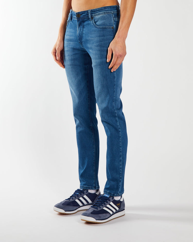 Carter Slim Tapered Medium Blue