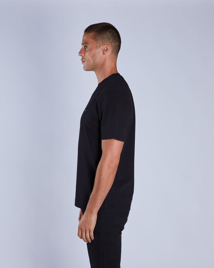 Davis Tee Black Tar