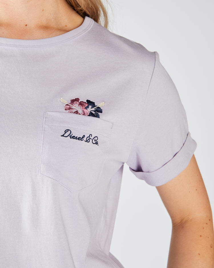 Freesia Tee Thistle