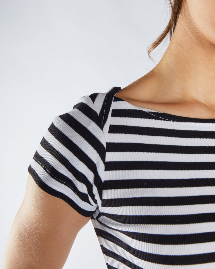 Finette Top Black & Dove White