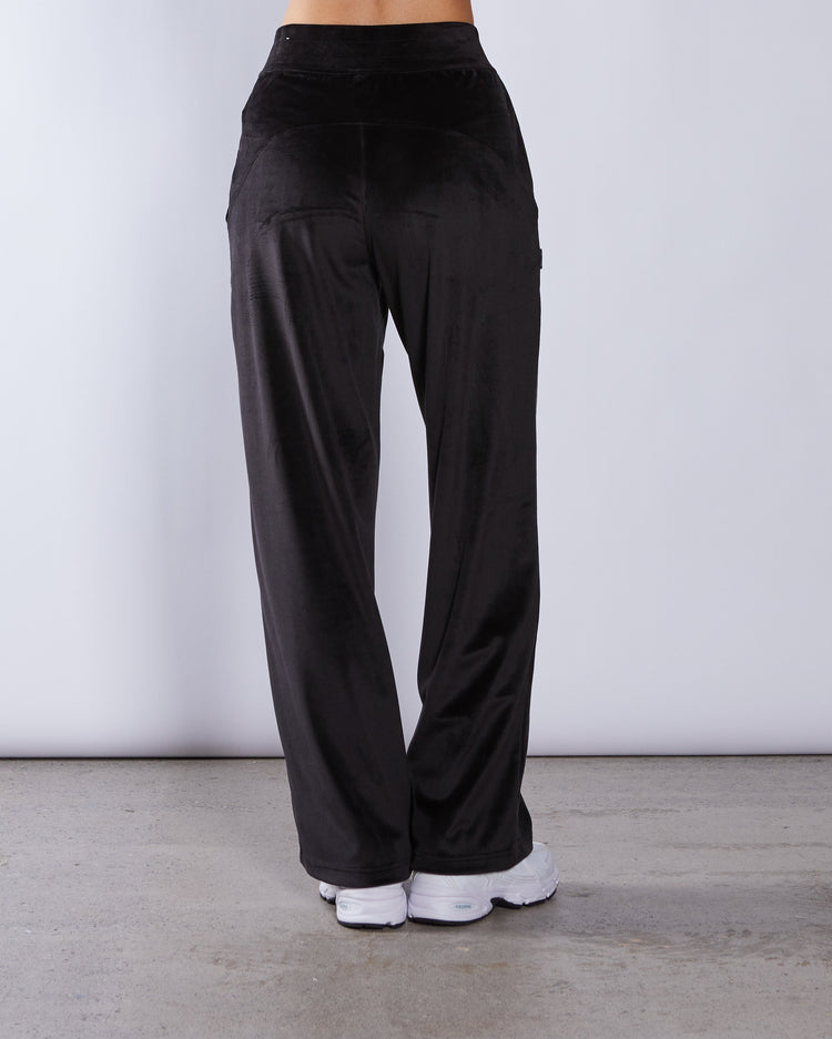 Loryn Velour Jogger