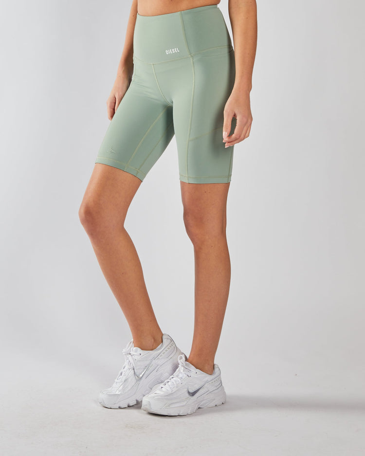 Maya Bicycle Short Moss Green