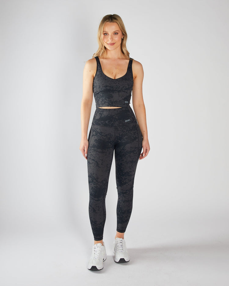 Nova Uhr Pant Black Acid Wash