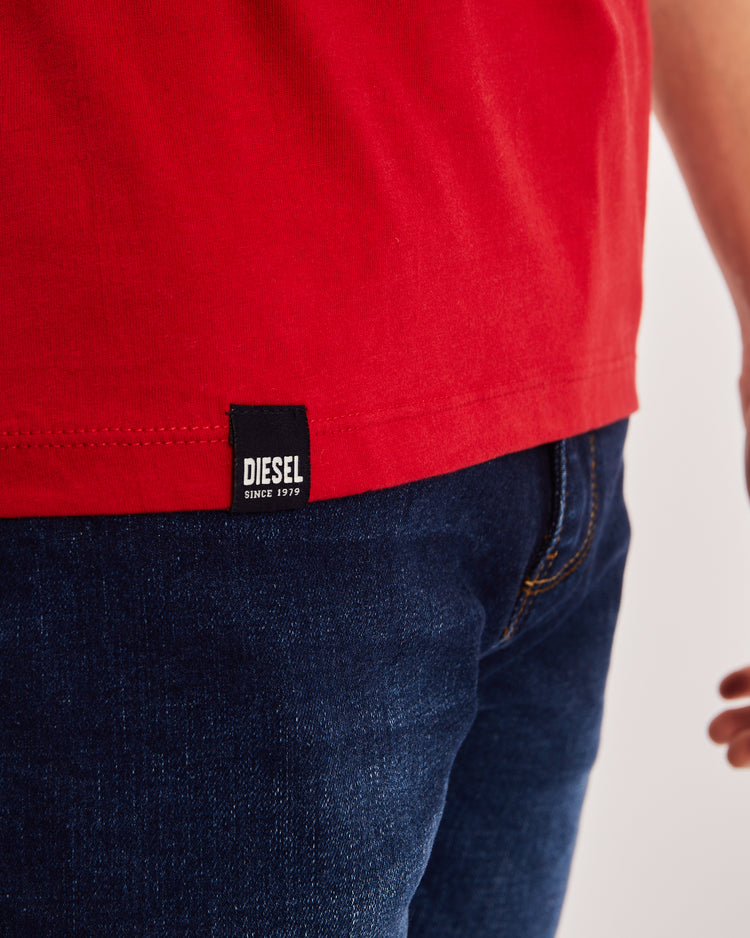 Basic Oakley V Neck Barbados Cherry