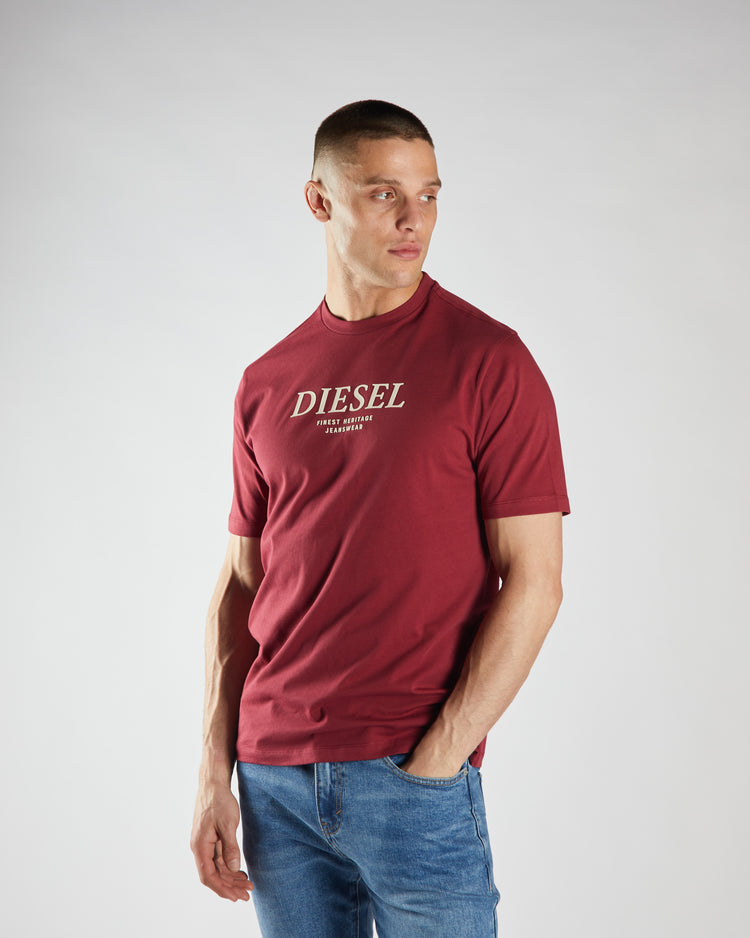 Peak Tee Tibetan Red
