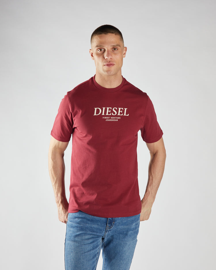 Peak Tee Tibetan Red