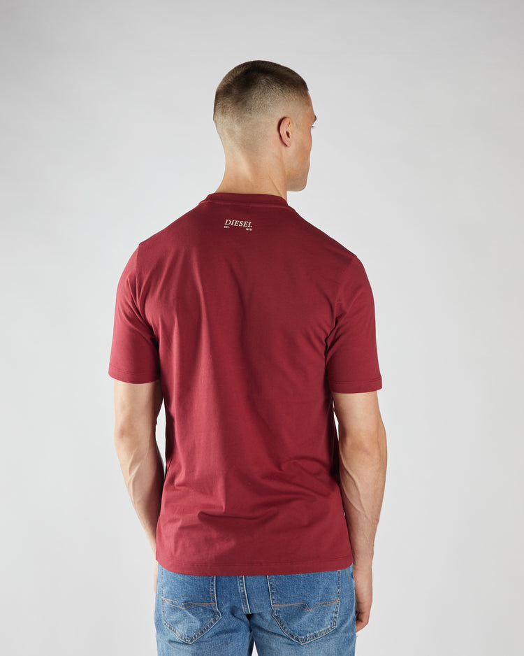 Peak Tee Tibetan Red