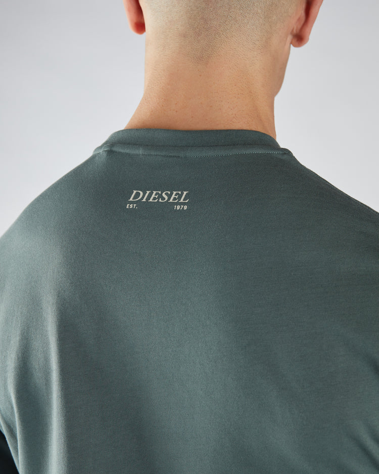 Peak Tee Lawn Green