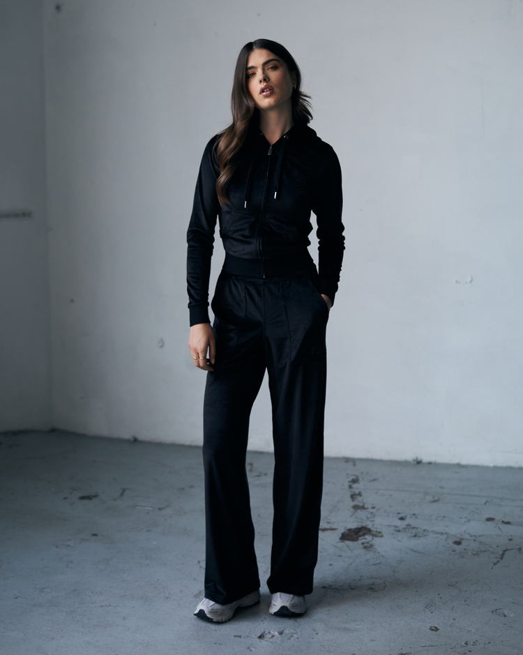 Loryn Velour Jogger