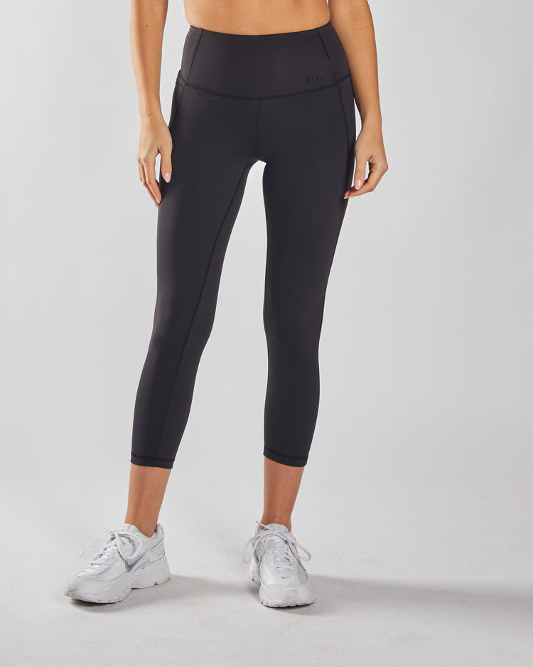 Sofia Cropped Pant Black