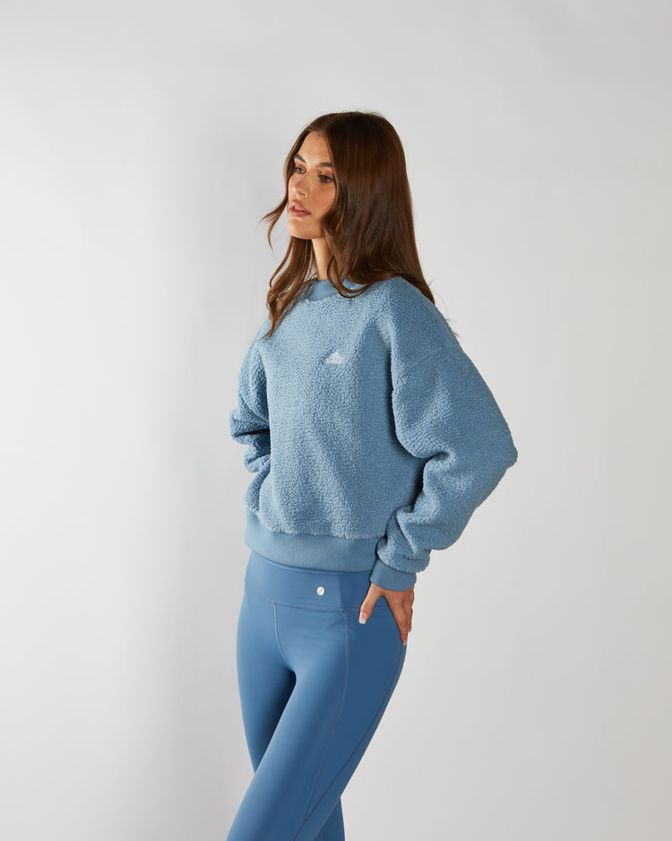 Winifred Borg Fleece Sweatshirt Glacier Blue