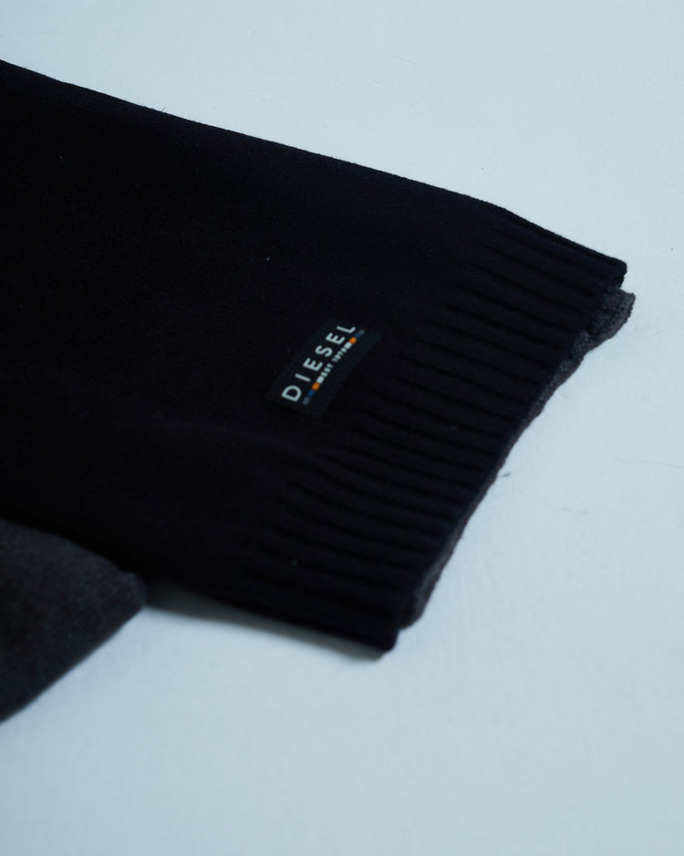 Christopher Scarf Black