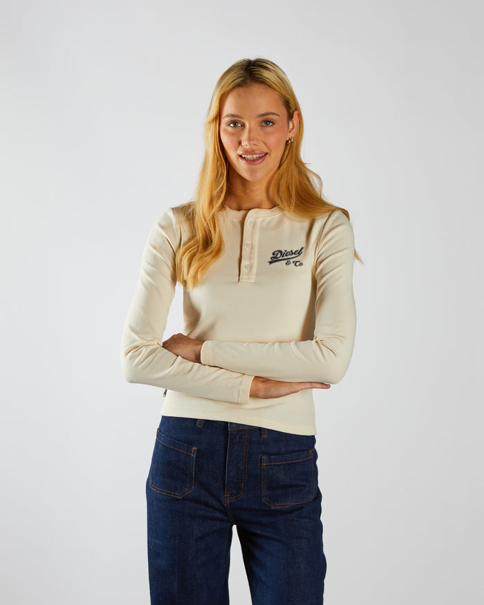 Alva Henly Ivory Petal