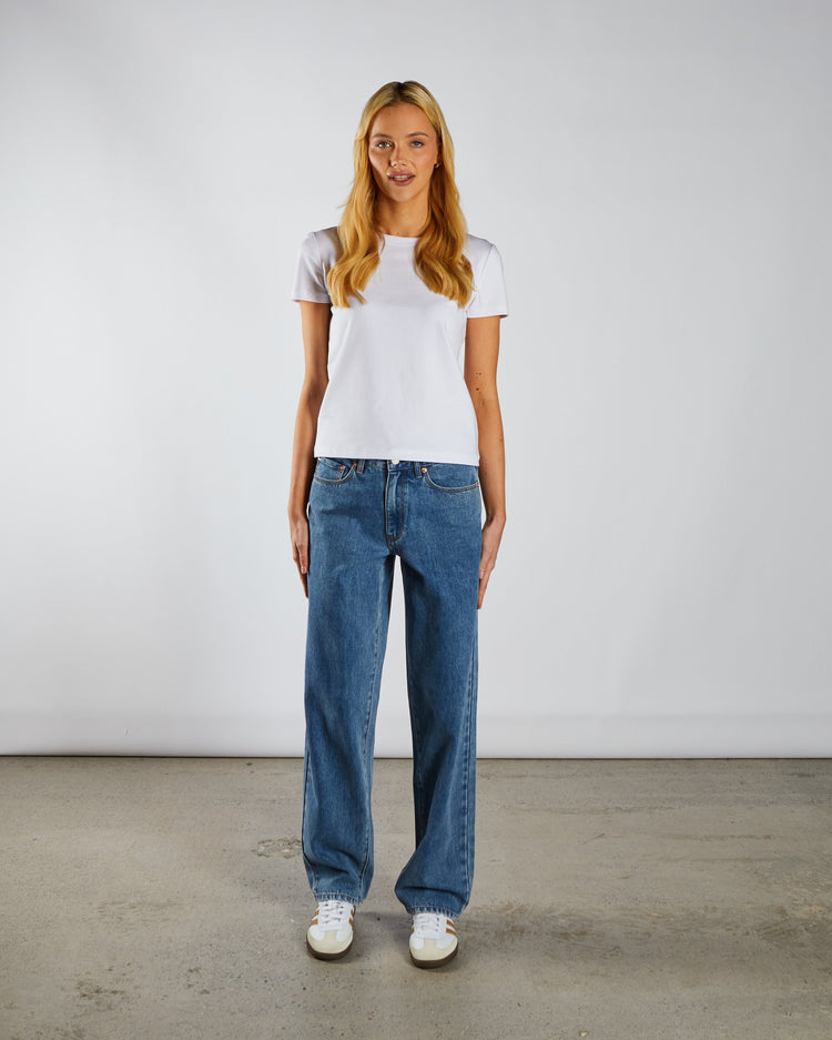 Scout Relaxed Straight Jean Medium Blue