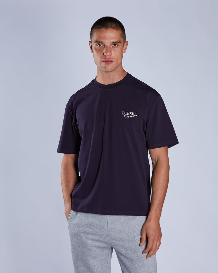 Armando Tee Deep Well