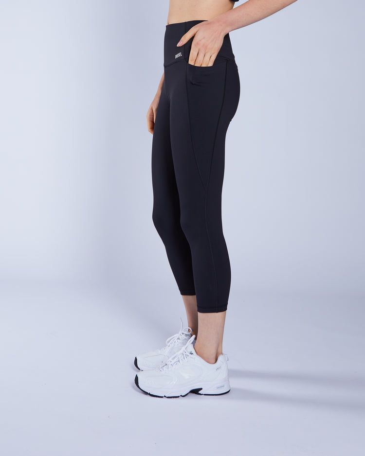 Ava Cropped Pant Beetle Black