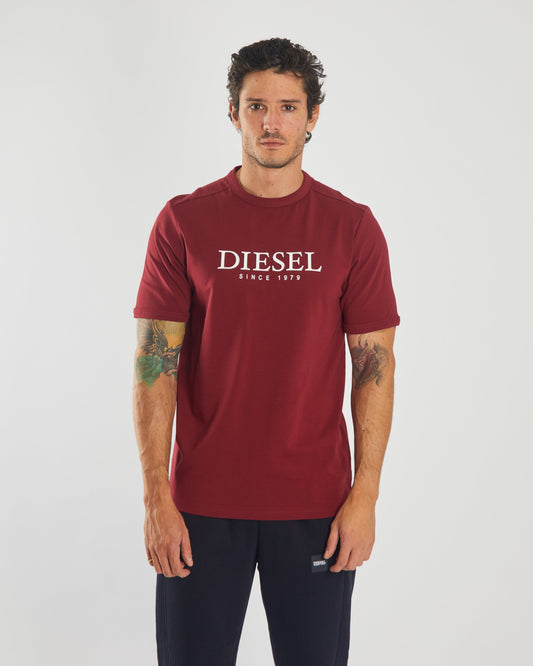 Bennet Tee Red Plasma