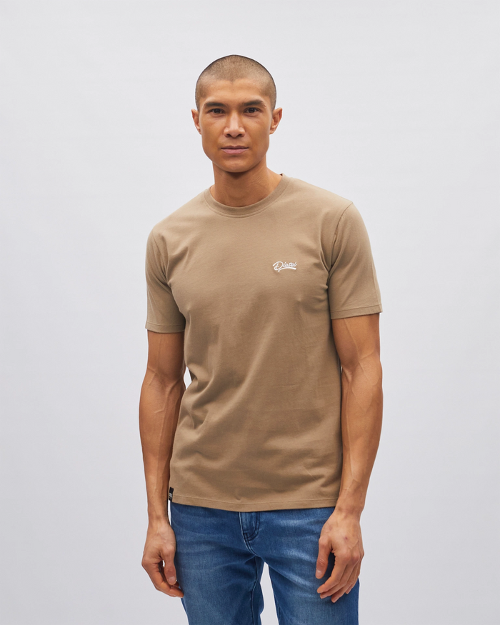 Basic Caden O Neck Tee Walnut Bark
