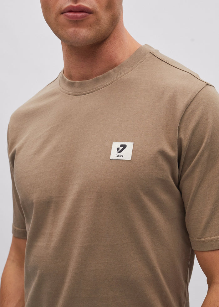 Carson Tee Walnut Bark