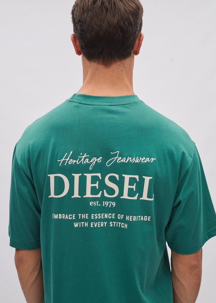 Casper Tee Woodland Green