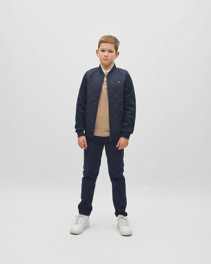 Charlie Hybrid Zip Through