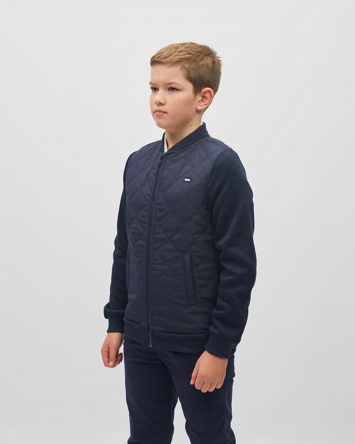 Charlie Hybrid Zip Through