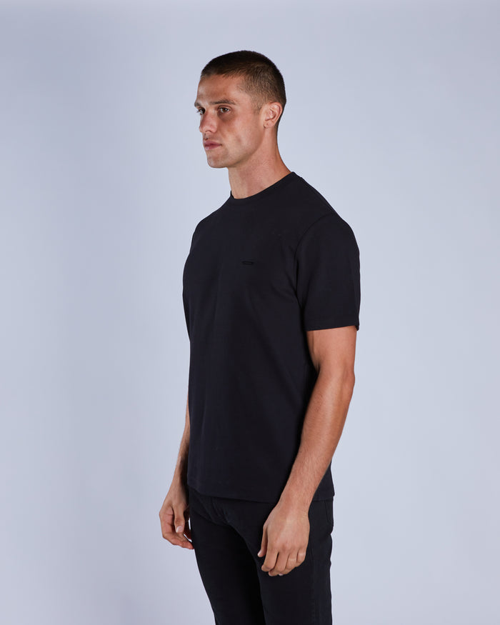 Davis Tee Black Tar