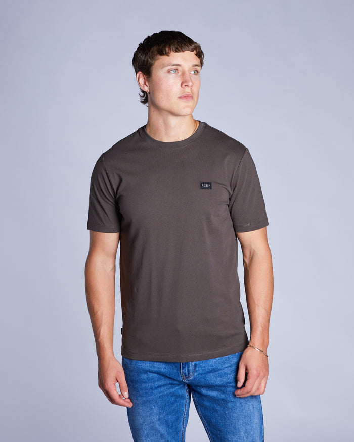 Devyn Tee Oak Green