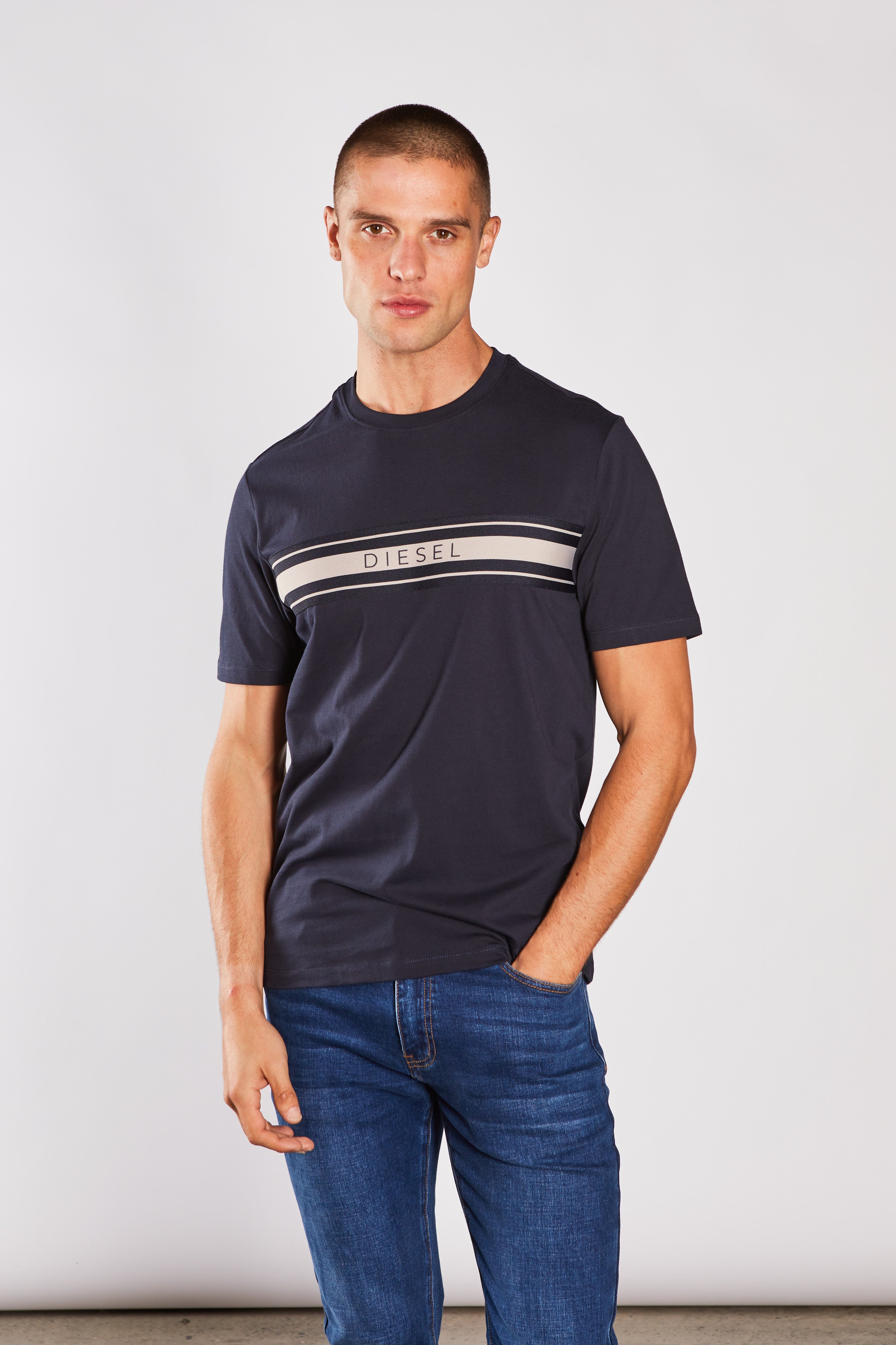 Duarte Tee Salute Navy — Diesel.ie