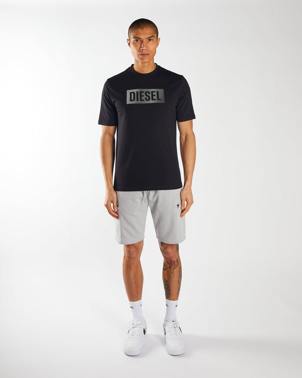 Ekram Short Distant Grey