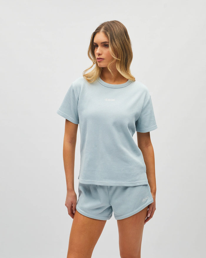Everlee Tee Airy Blue
