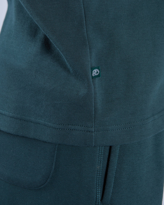 Finlay Tee College Green