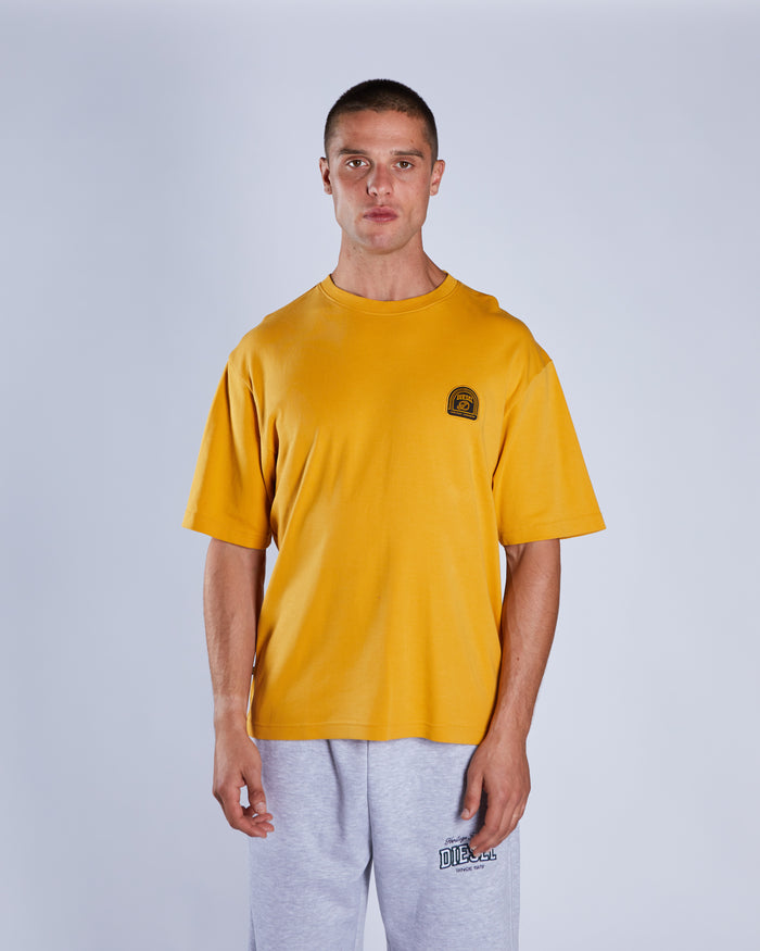 Flo Tee Golden Laurel