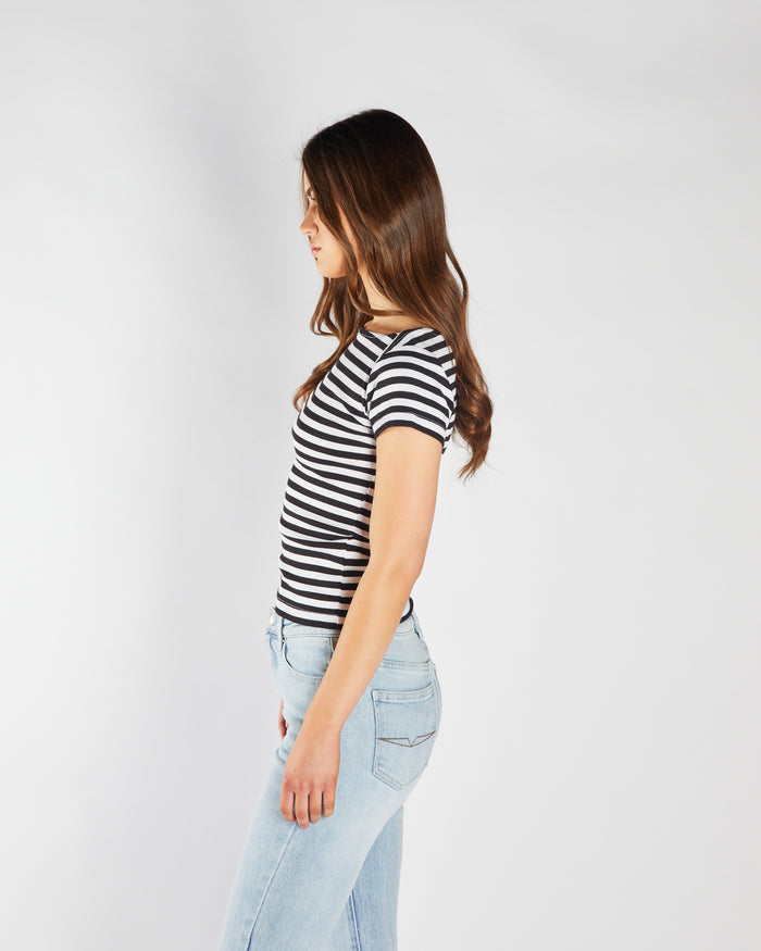 Finette Top Black & Dove White