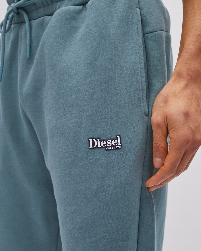 Garcia Short Utica Green