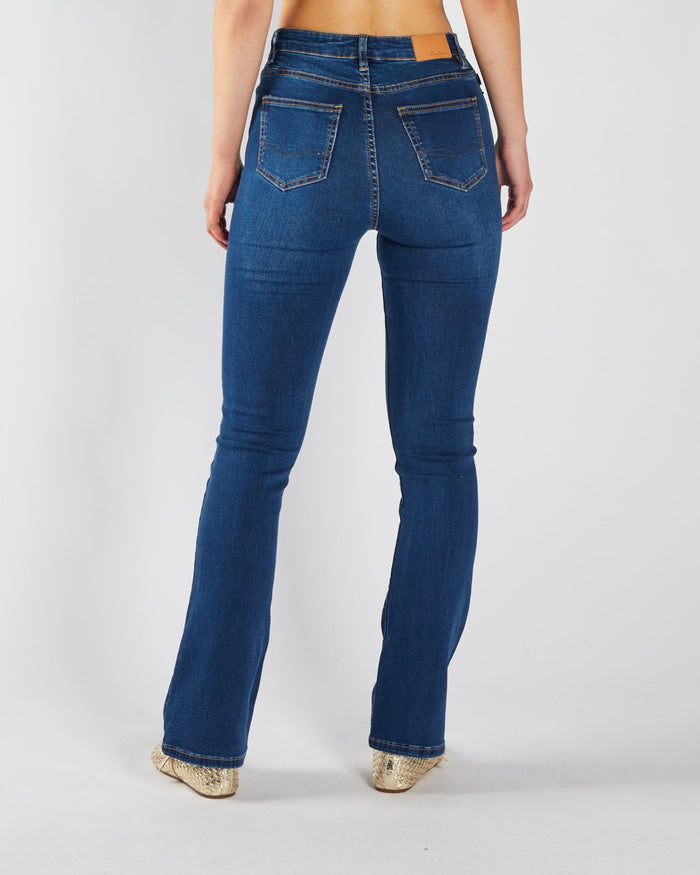 Gina Hr Bootleg Medium Blue Wash