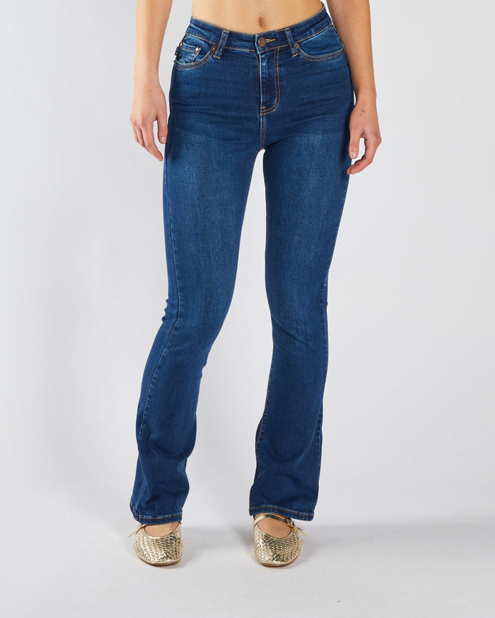 Gina Hr Bootleg Medium Blue Wash