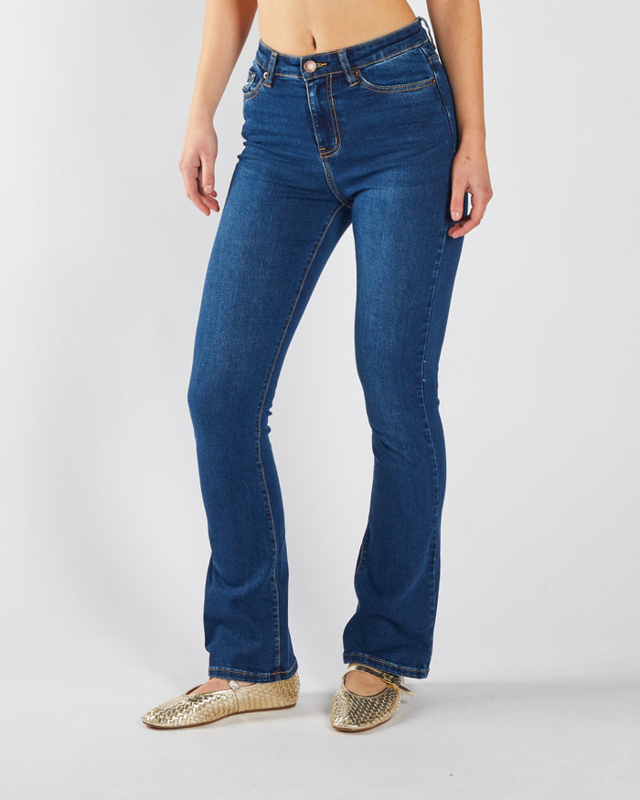 Gina Hr Bootleg Medium Blue Wash