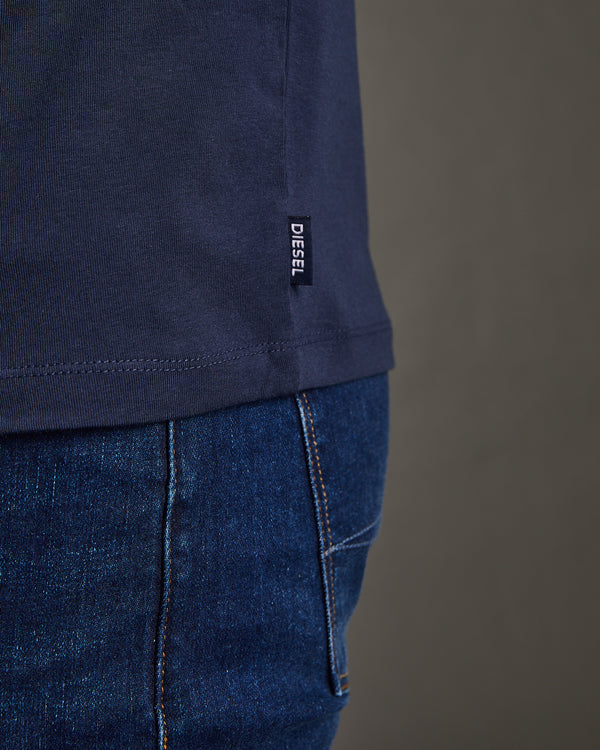 Jayden Tee Navy Clearing