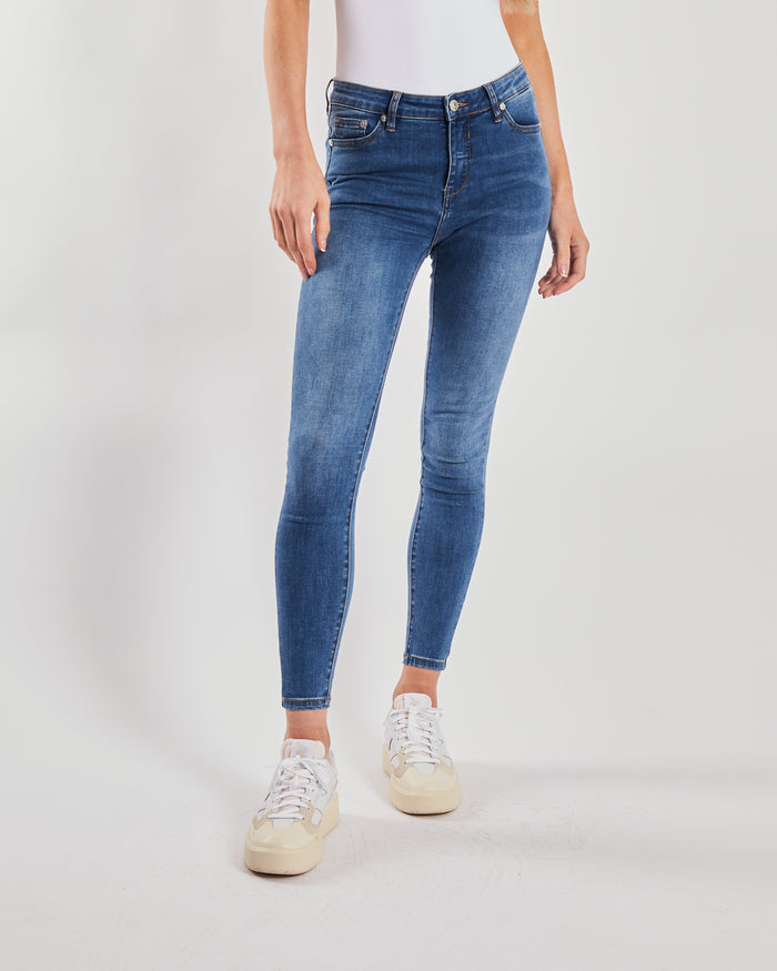 Kayla Mid Rise Skinny Medium Blue