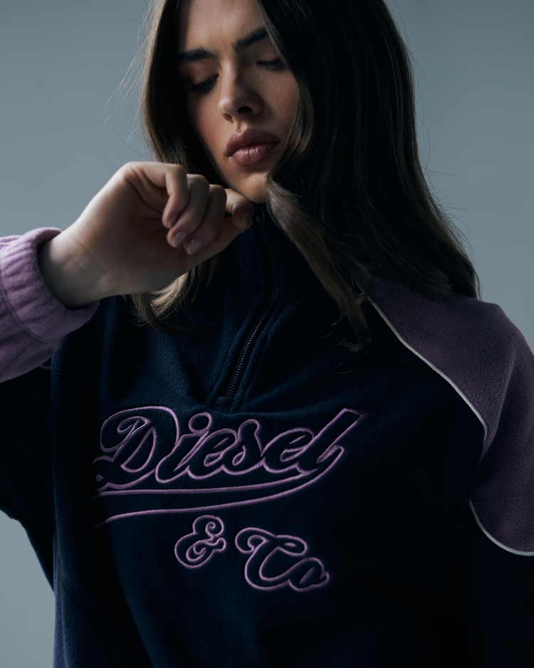 Avi Fleece Half Zip Navy Blossom