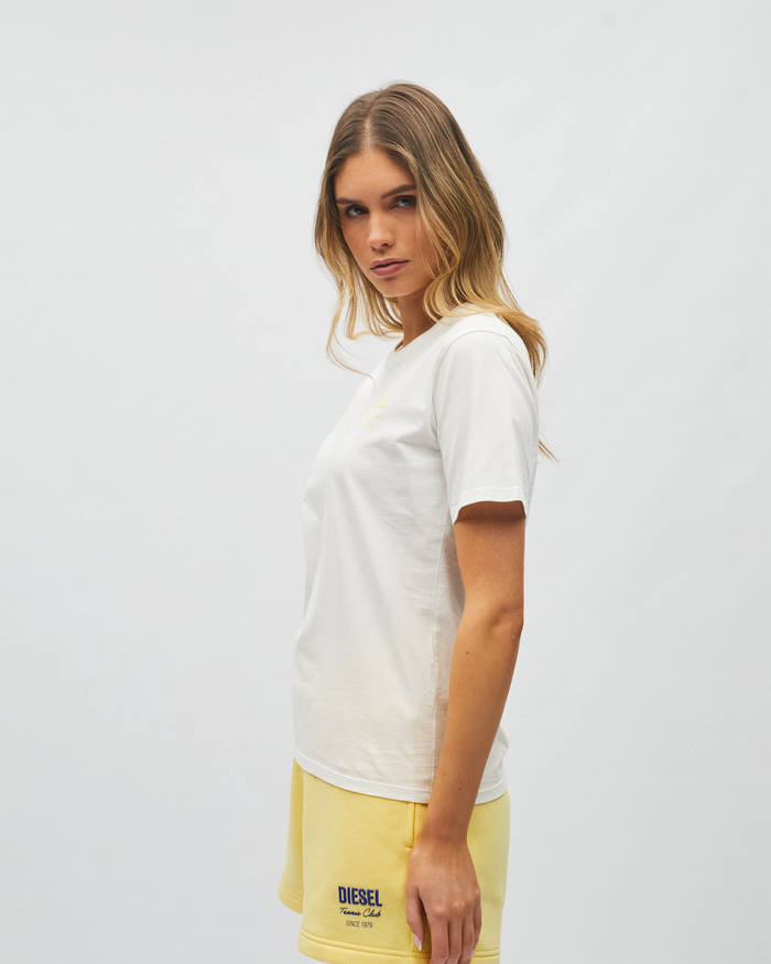 Mai Tee Studio White