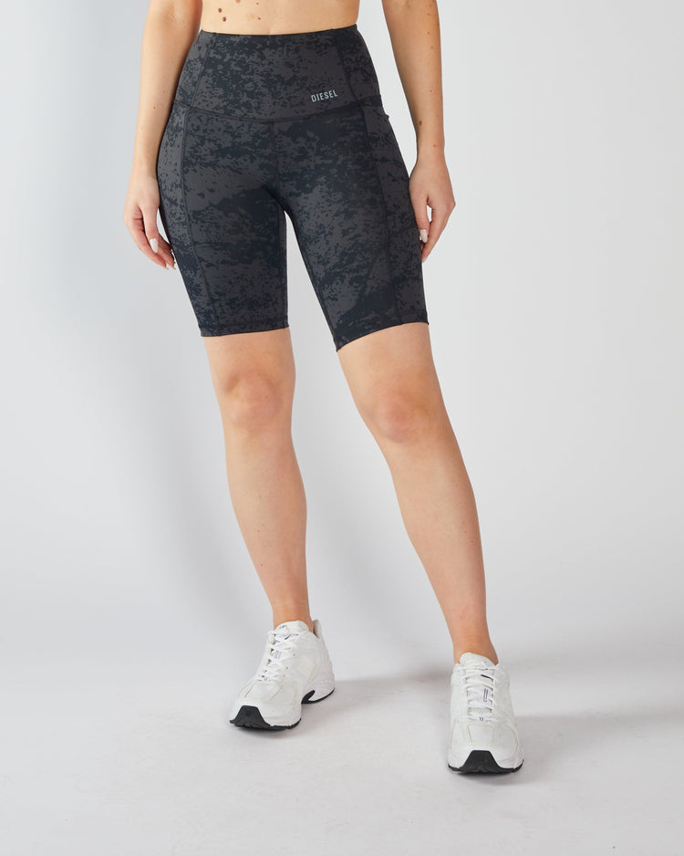 Maya Bicycle Short Black Acid Wash