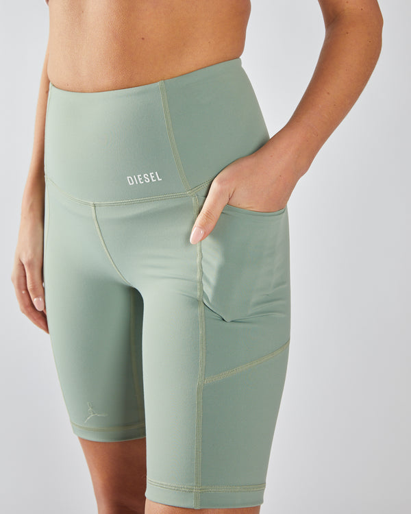 Maya Bicycle Short Moss Green